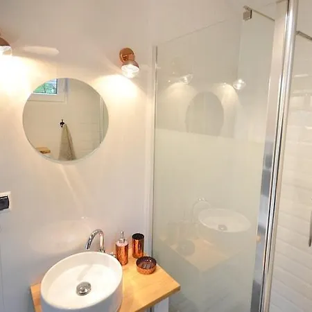 Comfortable No 3b With A Fireplace بيت للعطل *